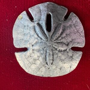 Vintage Mexico sand dollar brooch